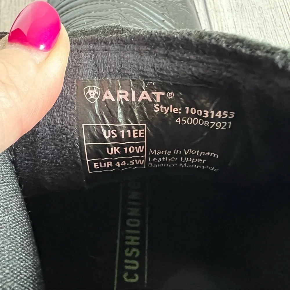Ariat Booker Ultra Western Boot Black 11EE Extra Wide